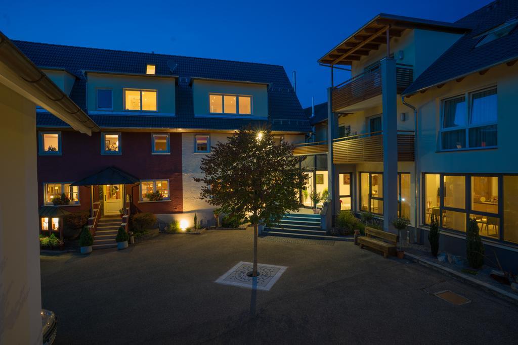 Pflugwirts Hotel Und Gasthaus Oberkirch  Dış mekan fotoğraf